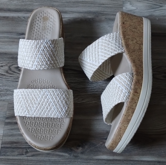 BZEES Resort Platform Slide Sandal In White Raffia Fabric Women's Size 8.5 - Picture 1 of 5